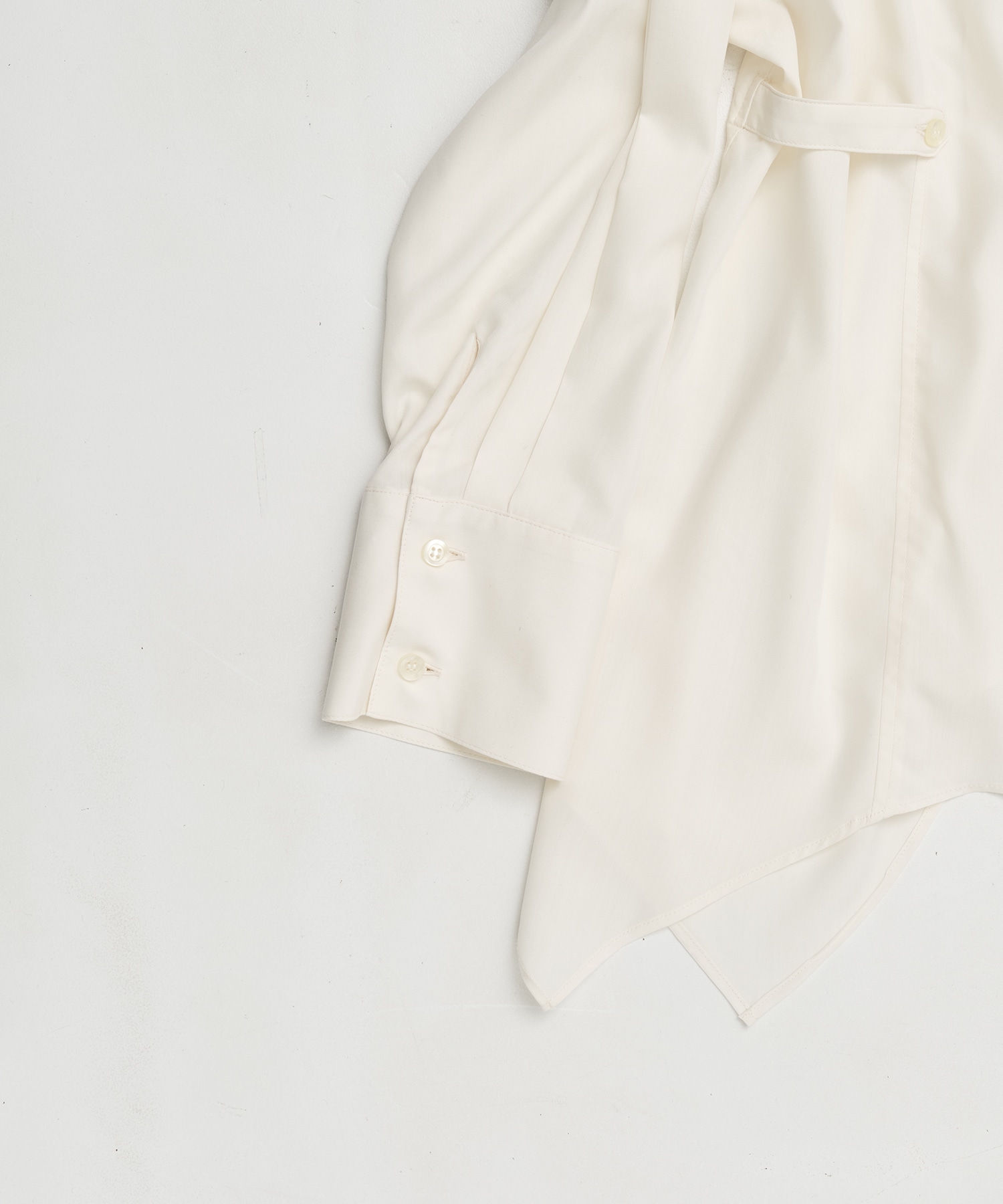Asymmetry Hem Shirt