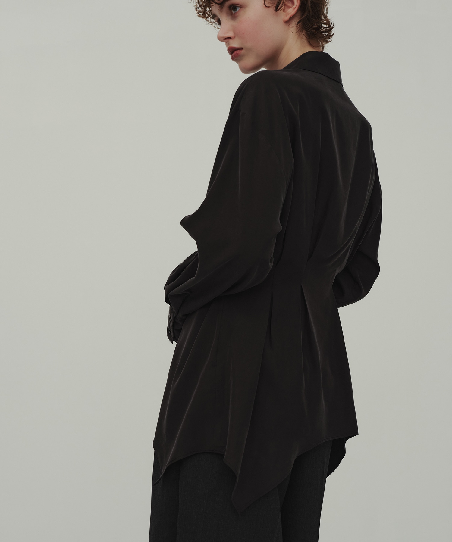 Asymmetry Hem Shirt