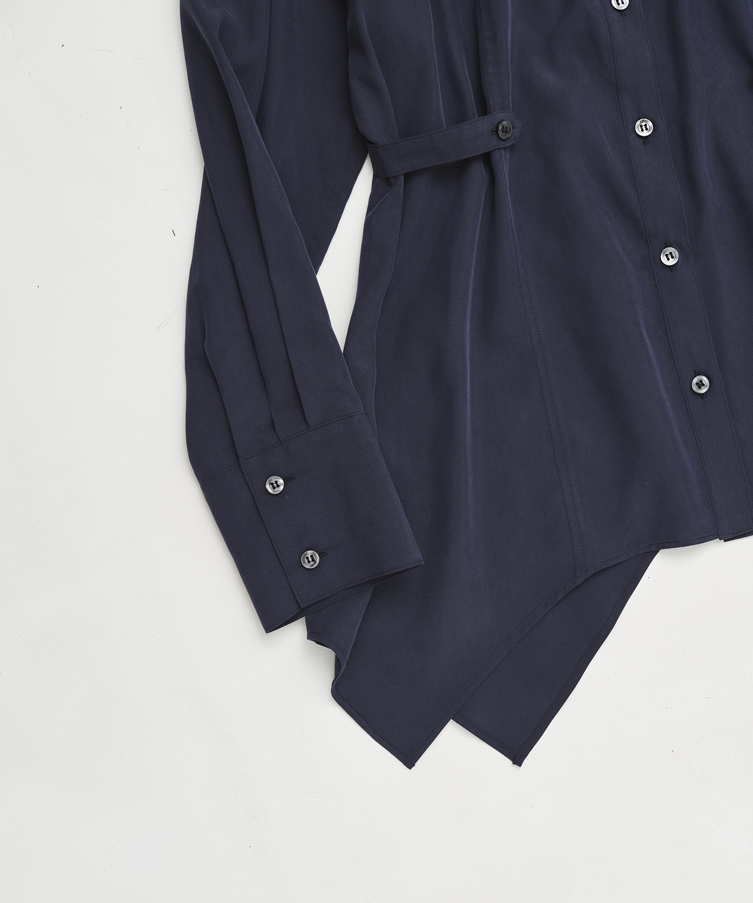 Asymmetry Hem Shirt