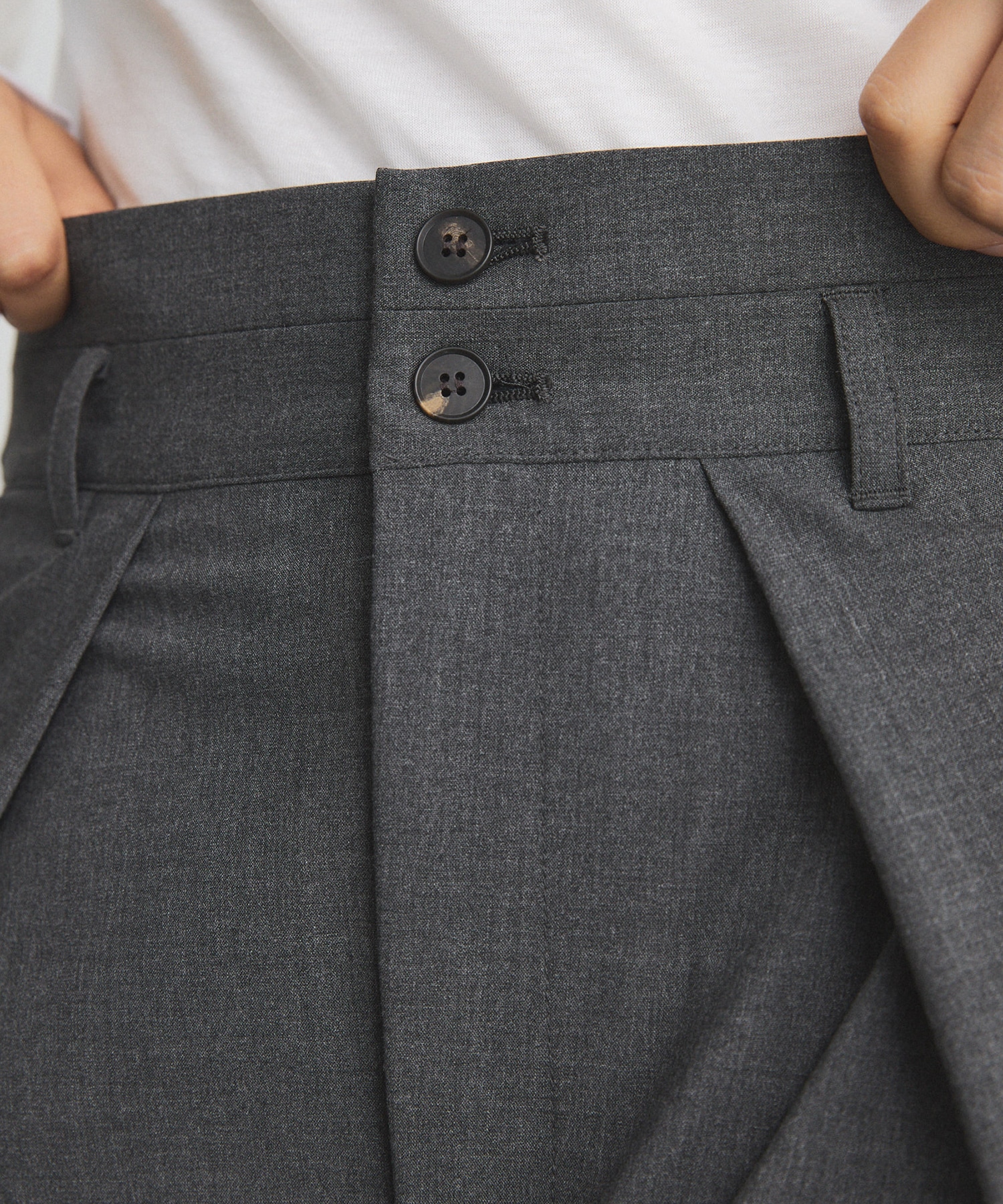 Belt Arranged Tuck Wide Pants