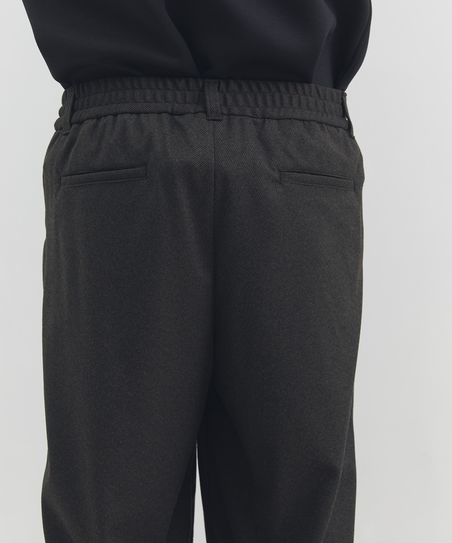 Warm-flex ワイドテーパードパンツ