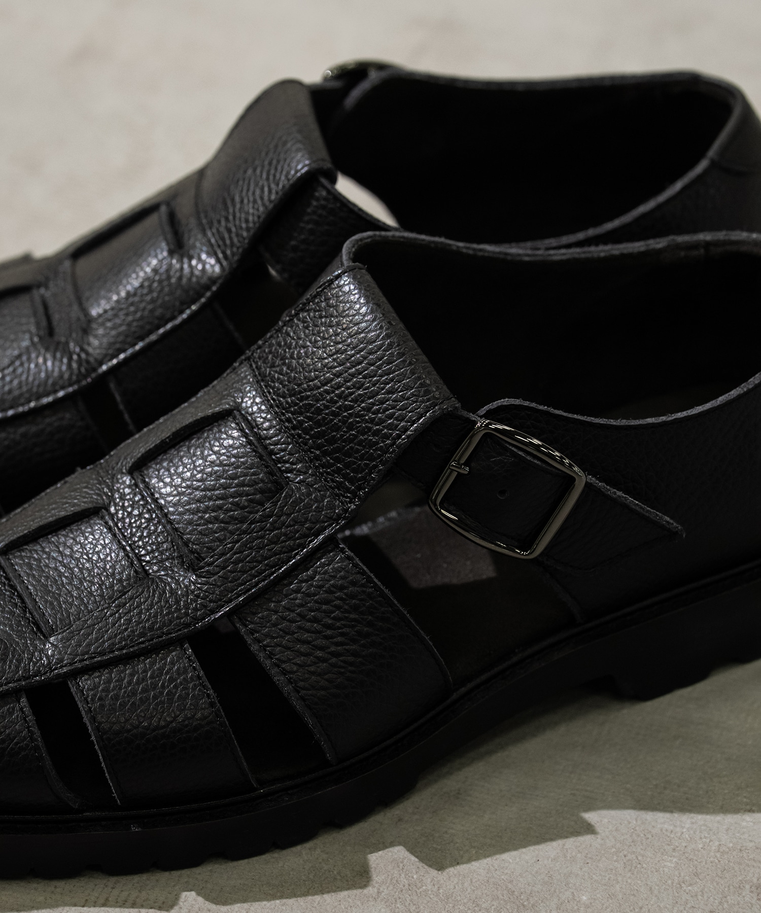 Vibramソール グルカサンダル