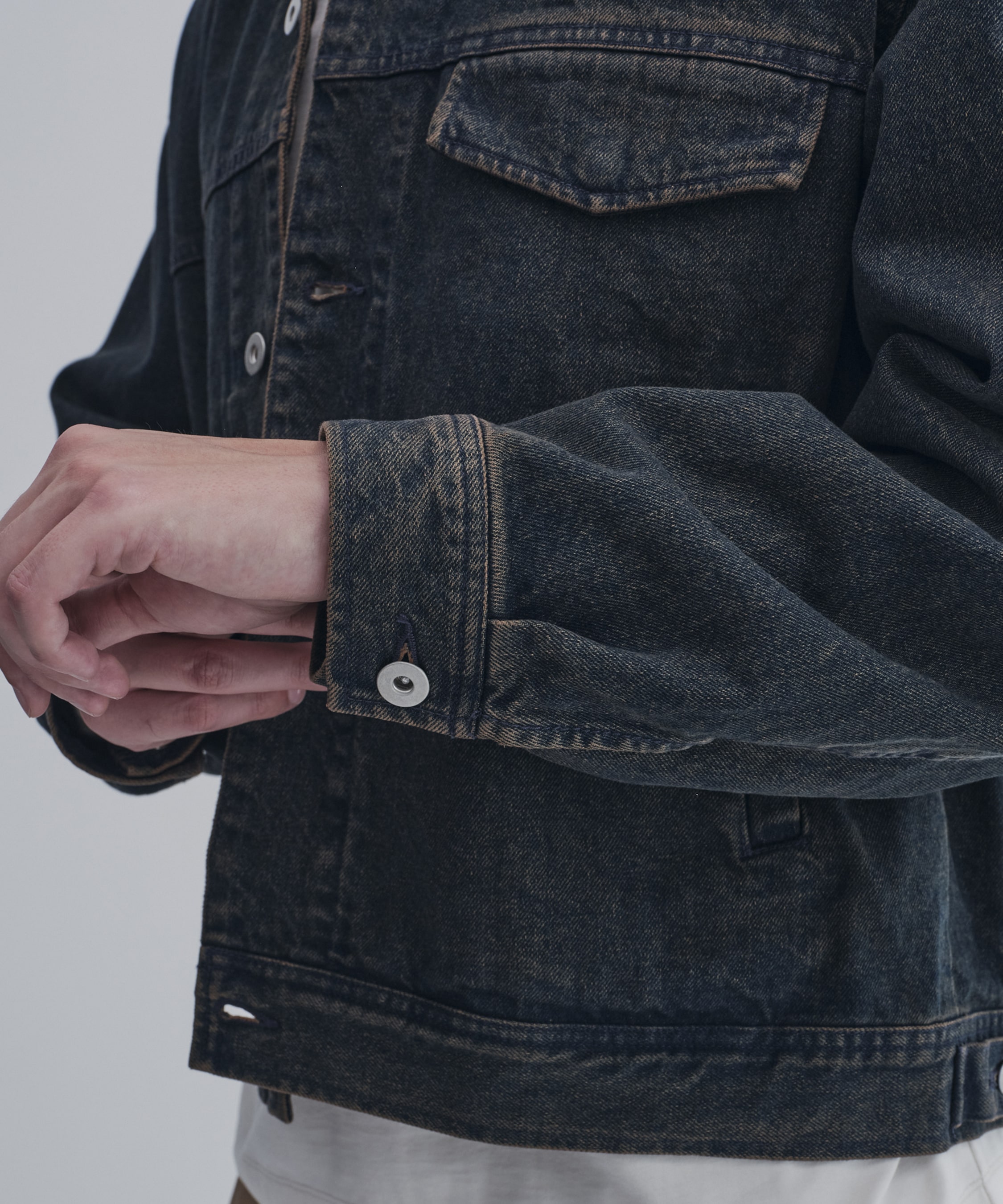 フェードデニムジャケット