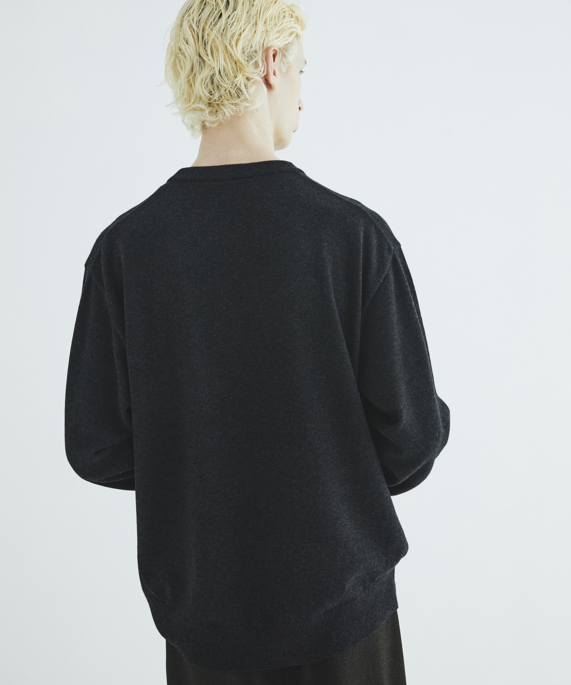 Ultra fine wool ニットプルオーバー