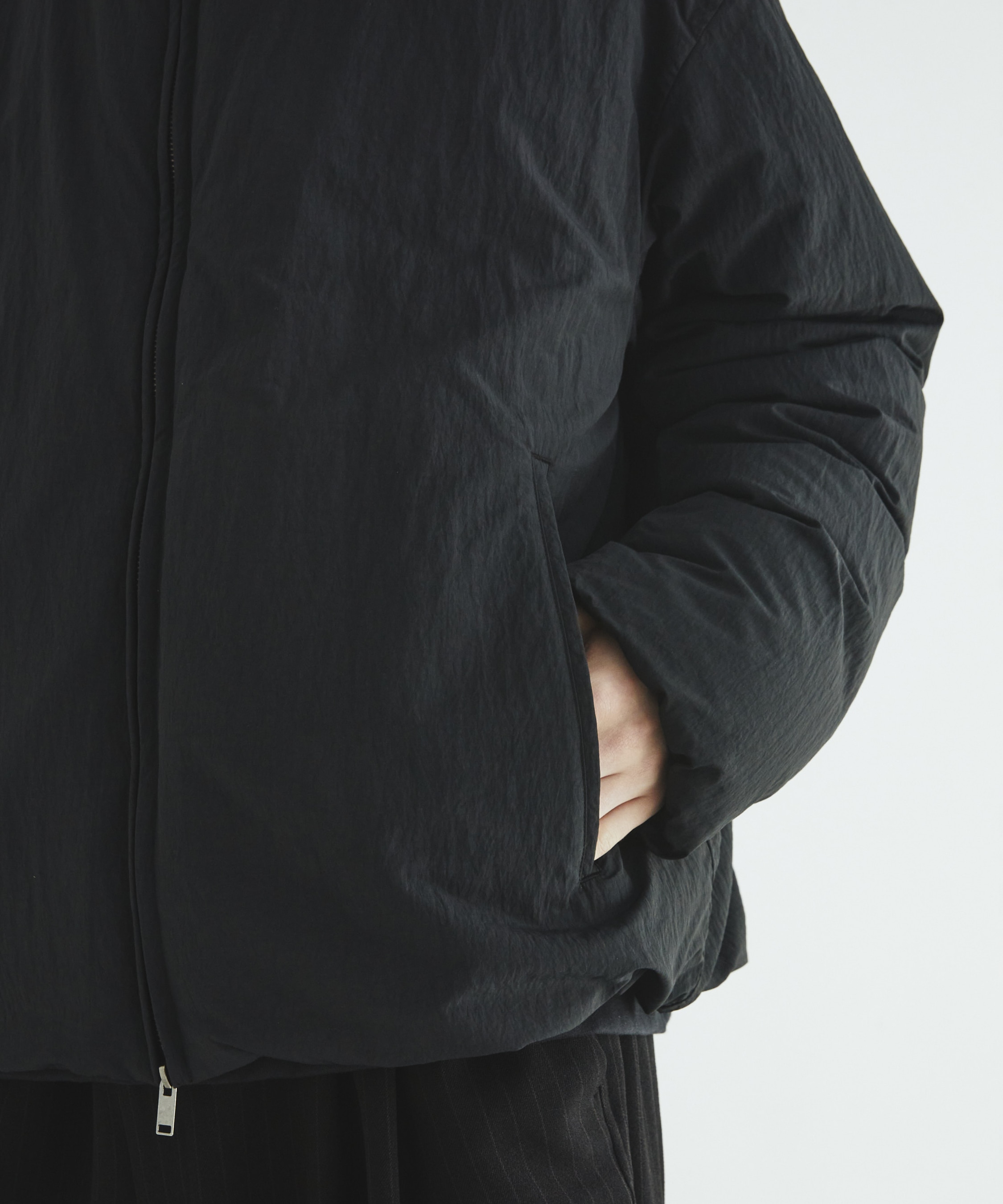 スタンドジップアップダウン