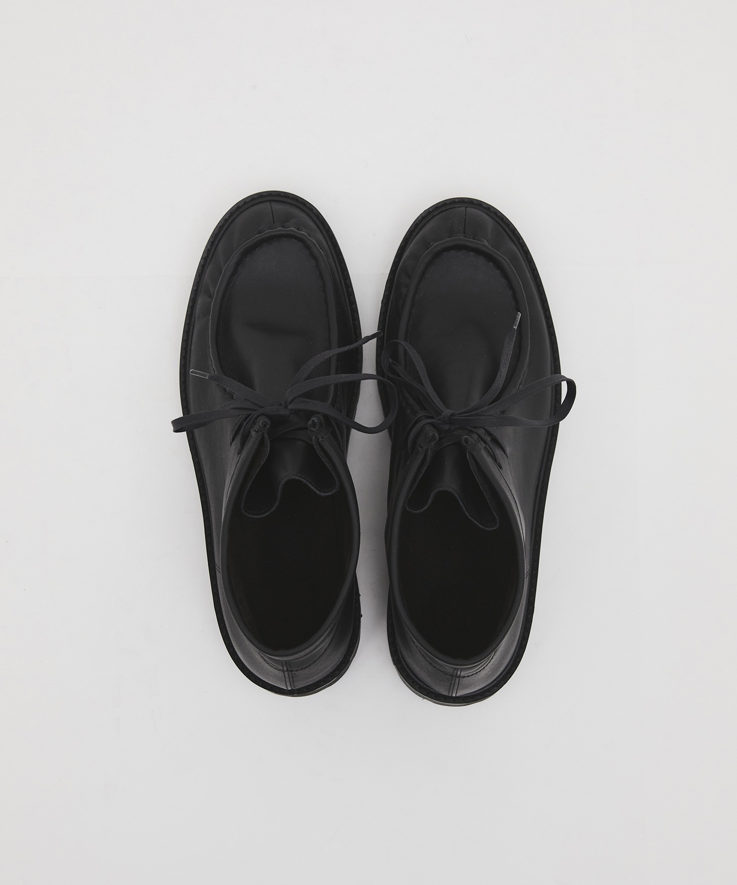 Vibramソール チロリアンシューズ