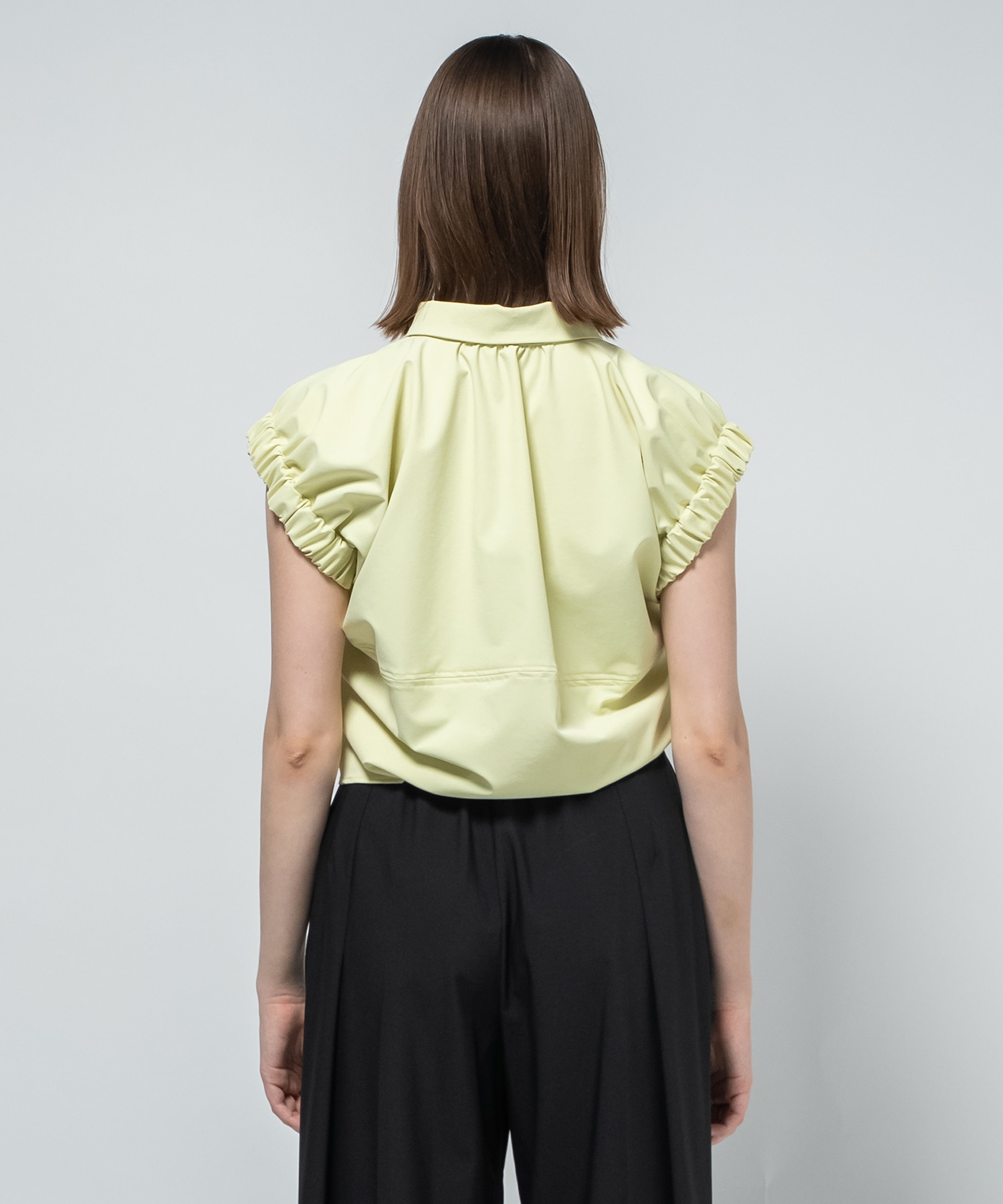 Volume Gather Nosleeve Shirt