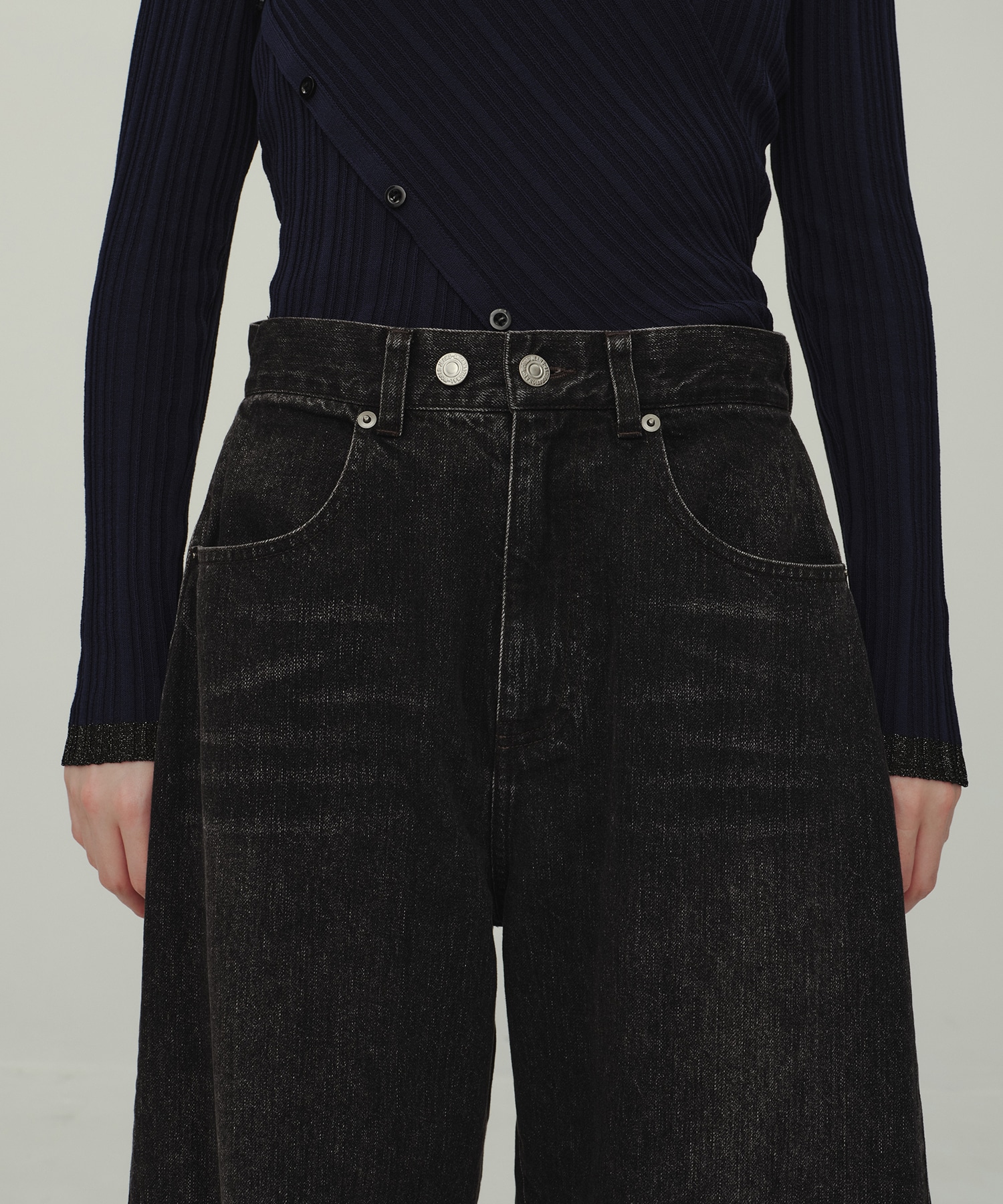 Barrel Denim Pants
