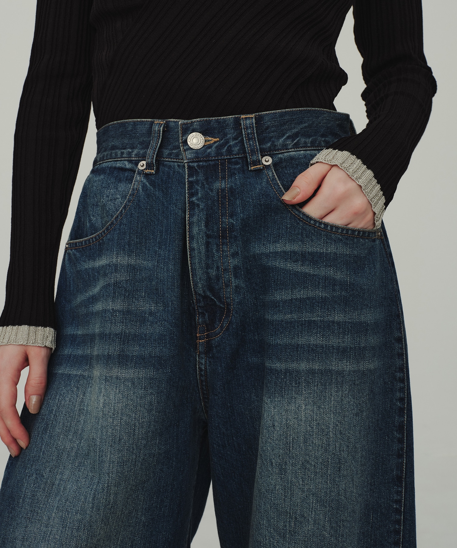 Barrel Denim Pants