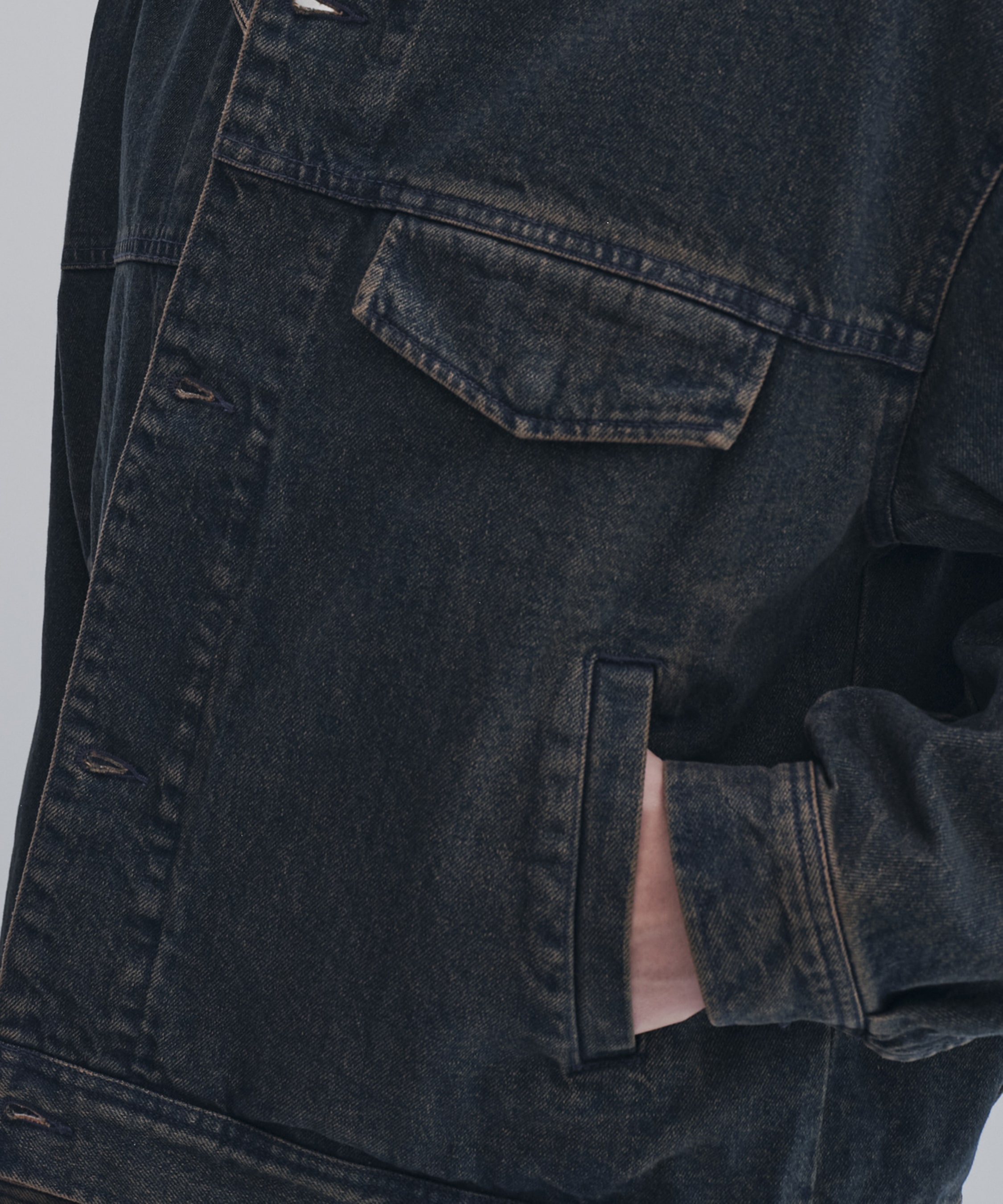 フェードデニムジャケット