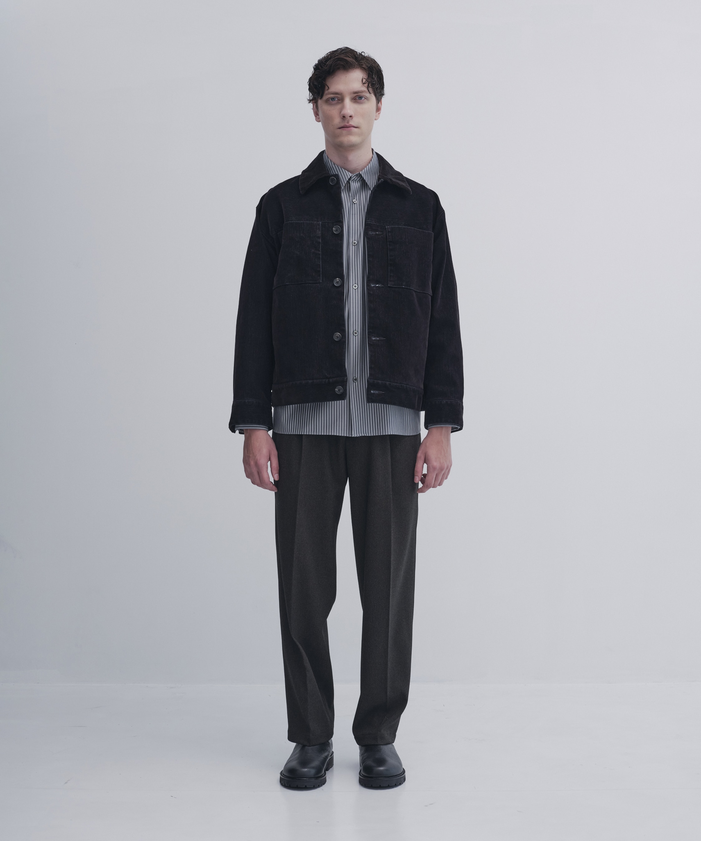 Warm-flex テーパードスラックス