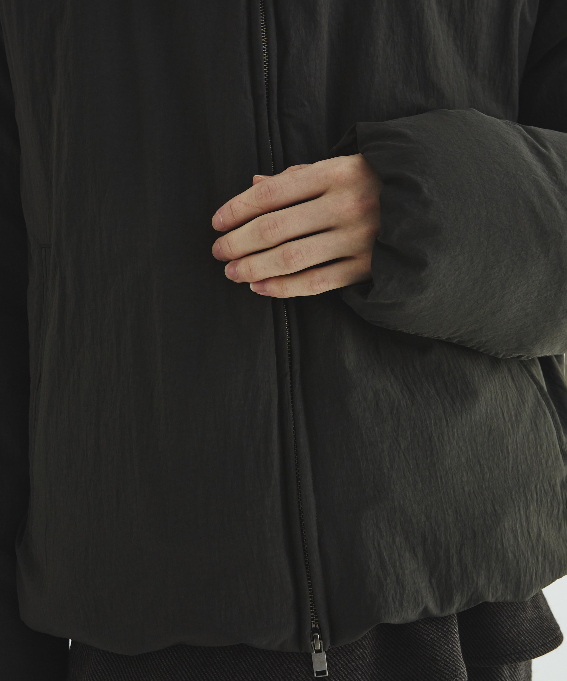 スタンドジップアップダウン