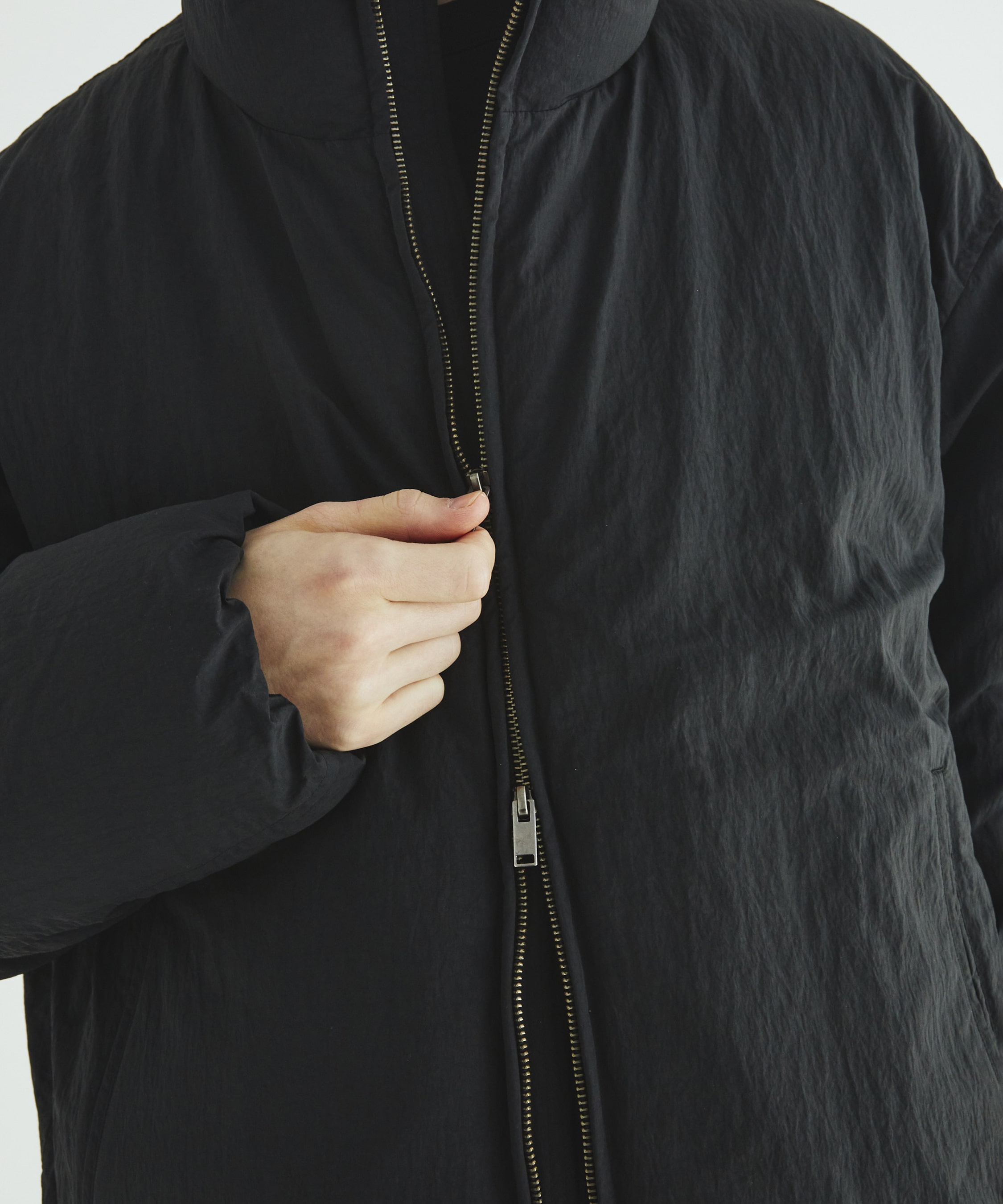 スタンドジップアップダウン