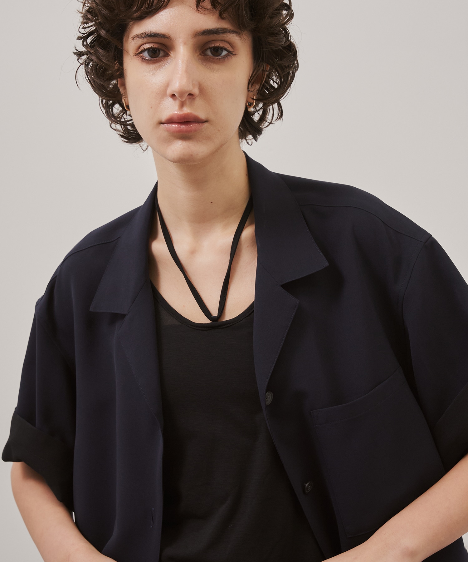 Bicolor Sleeve Short Shirt