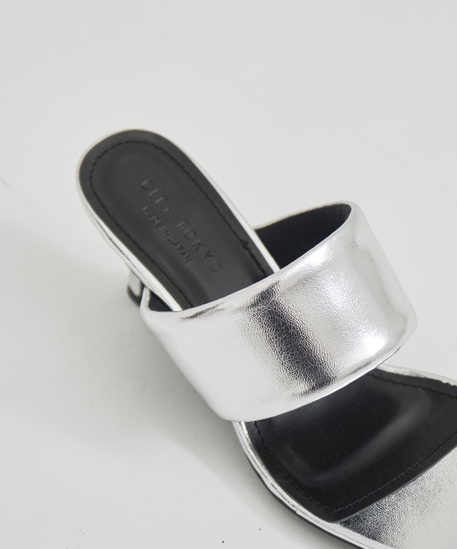 Asymmetry Leather Sandal