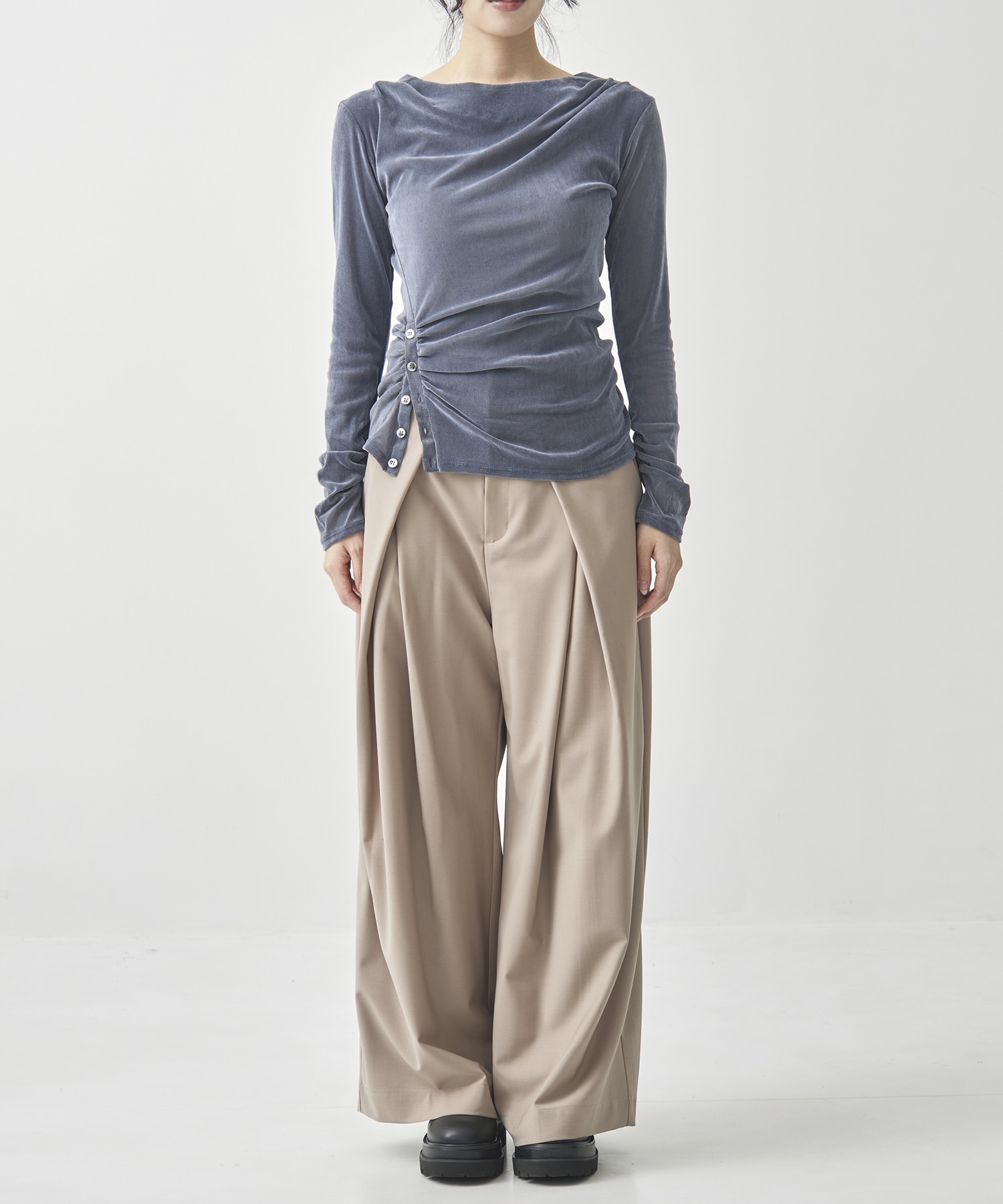 Wool Tuck Wide Pants