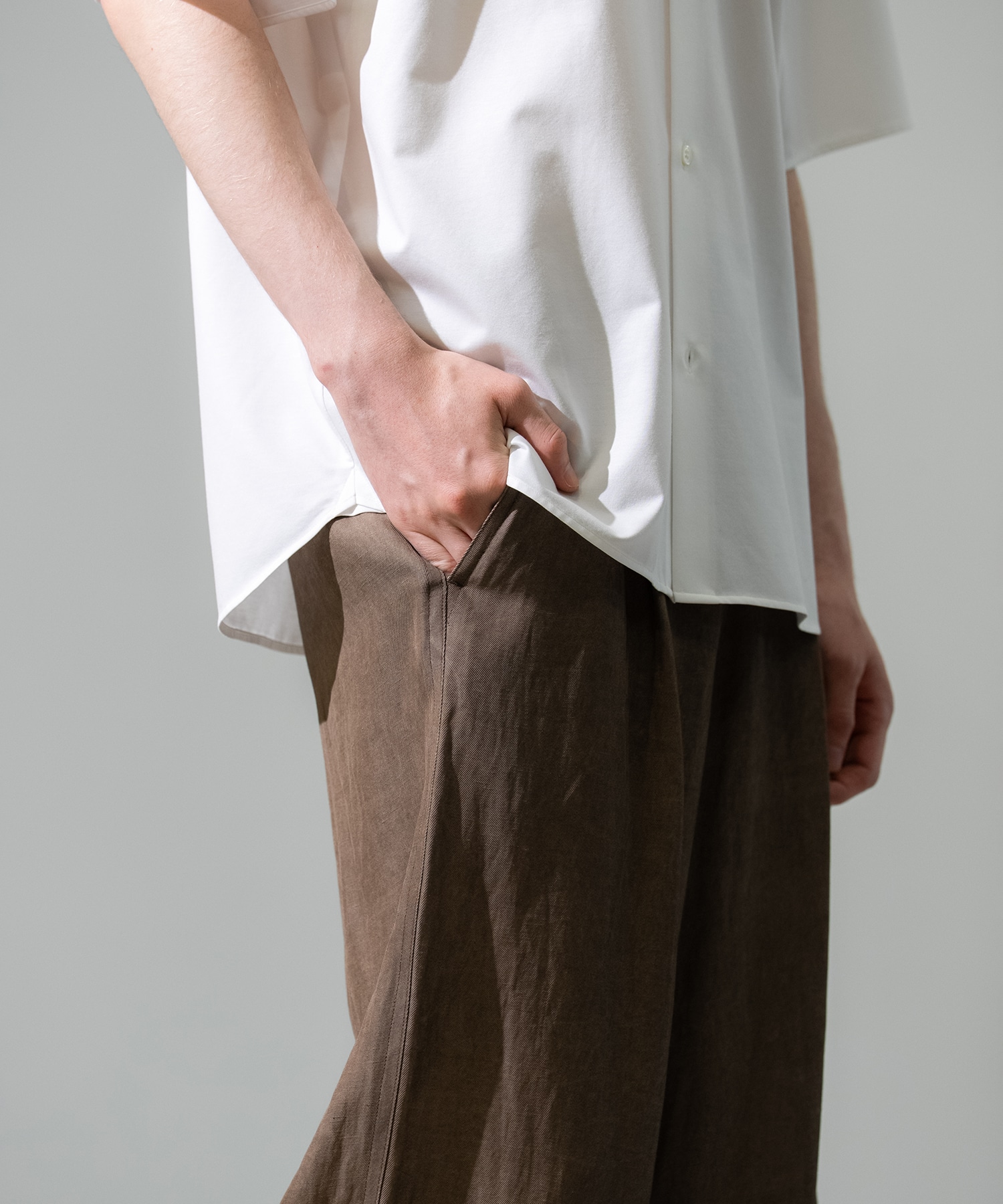 Fade Linen ワイドパンツ