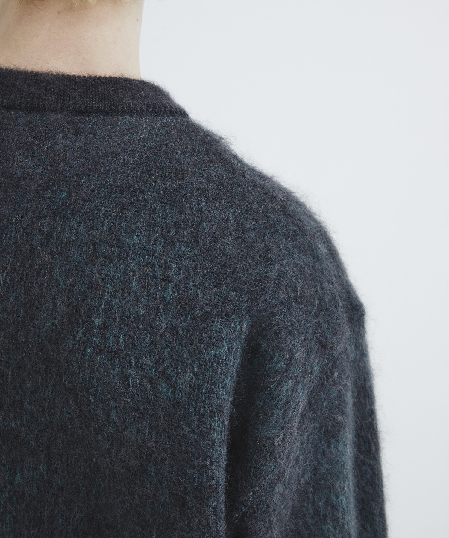 シルクモヘアニットプルオーバー