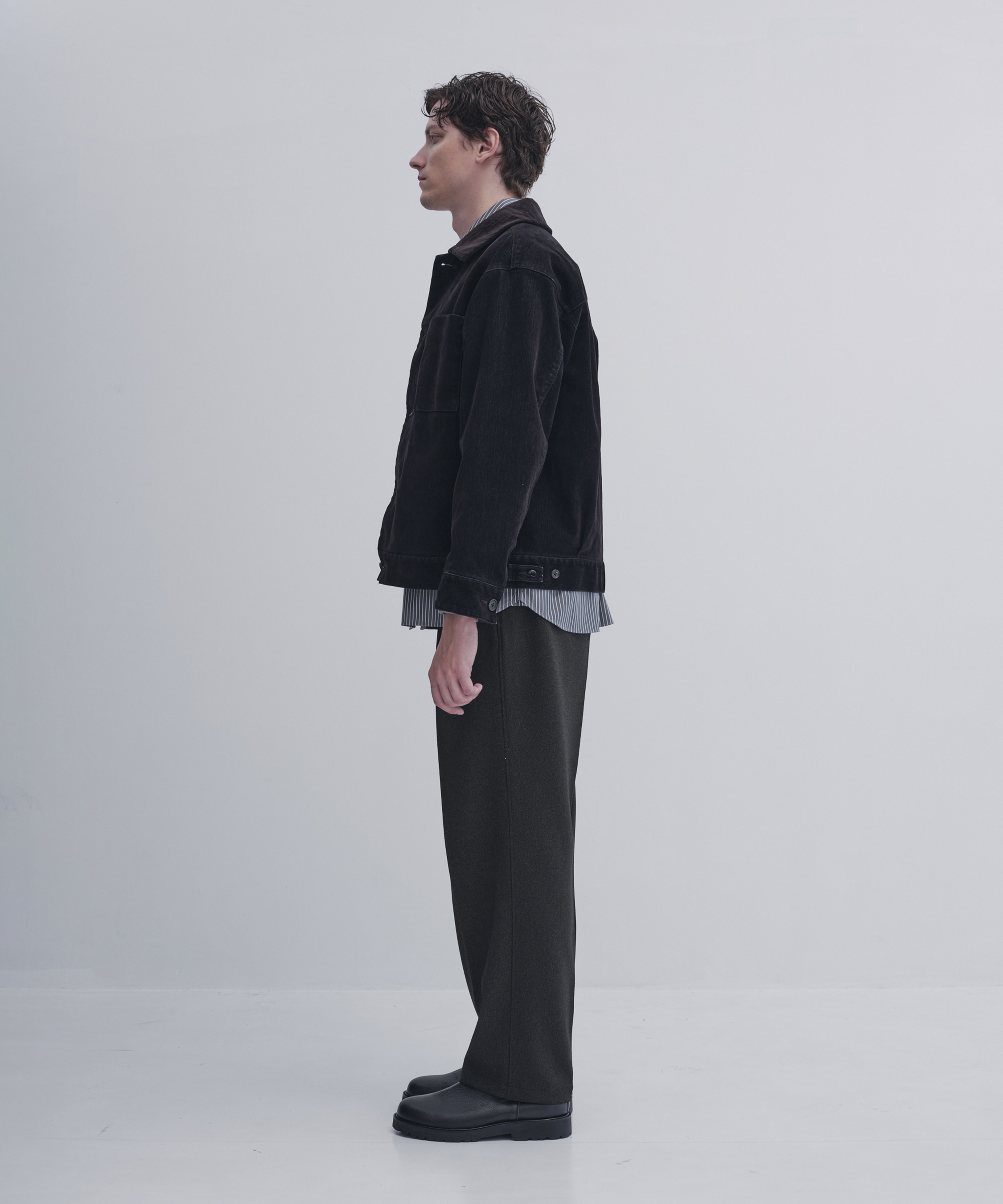 Warm-flex テーパードスラックス