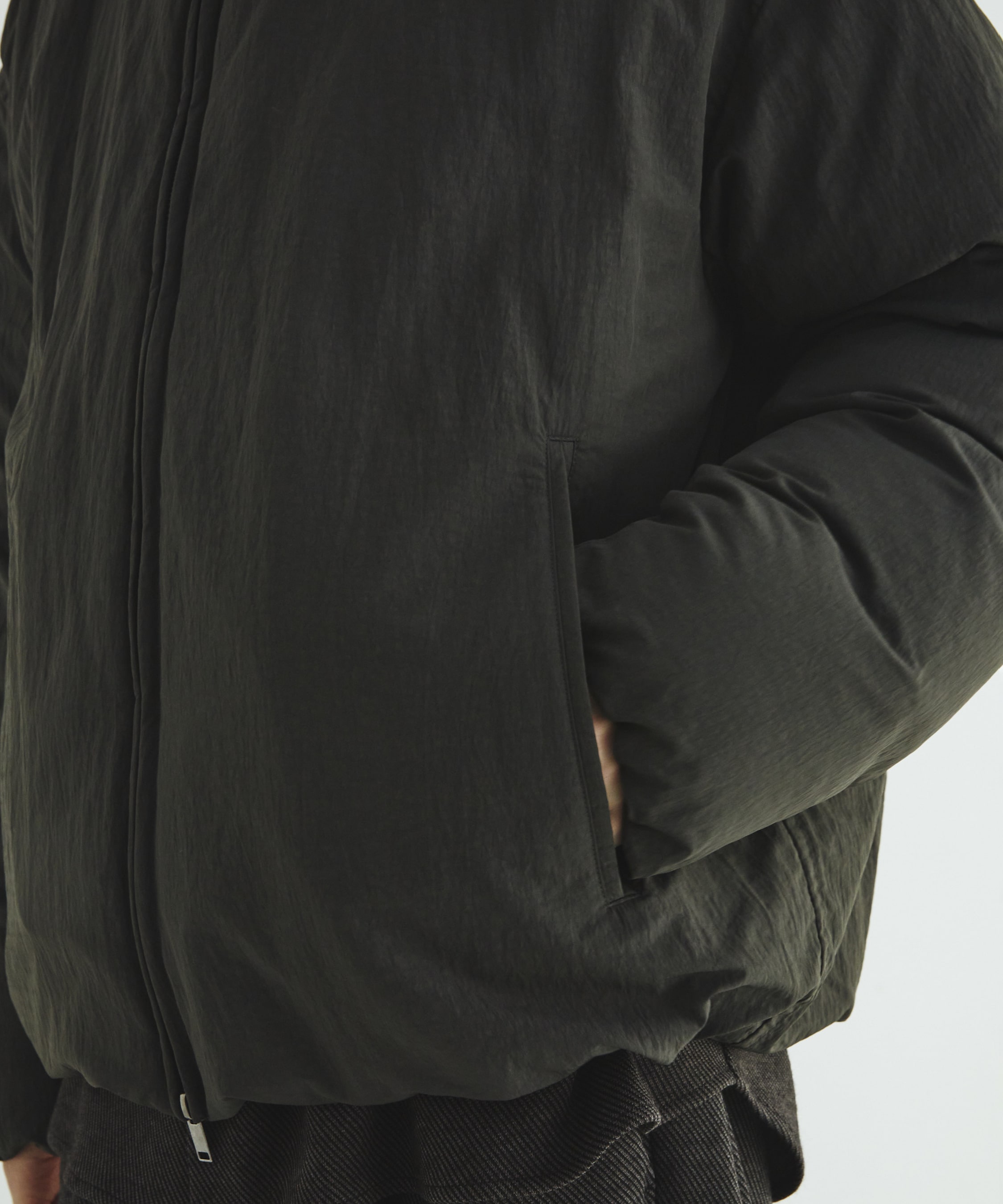 スタンドジップアップダウン