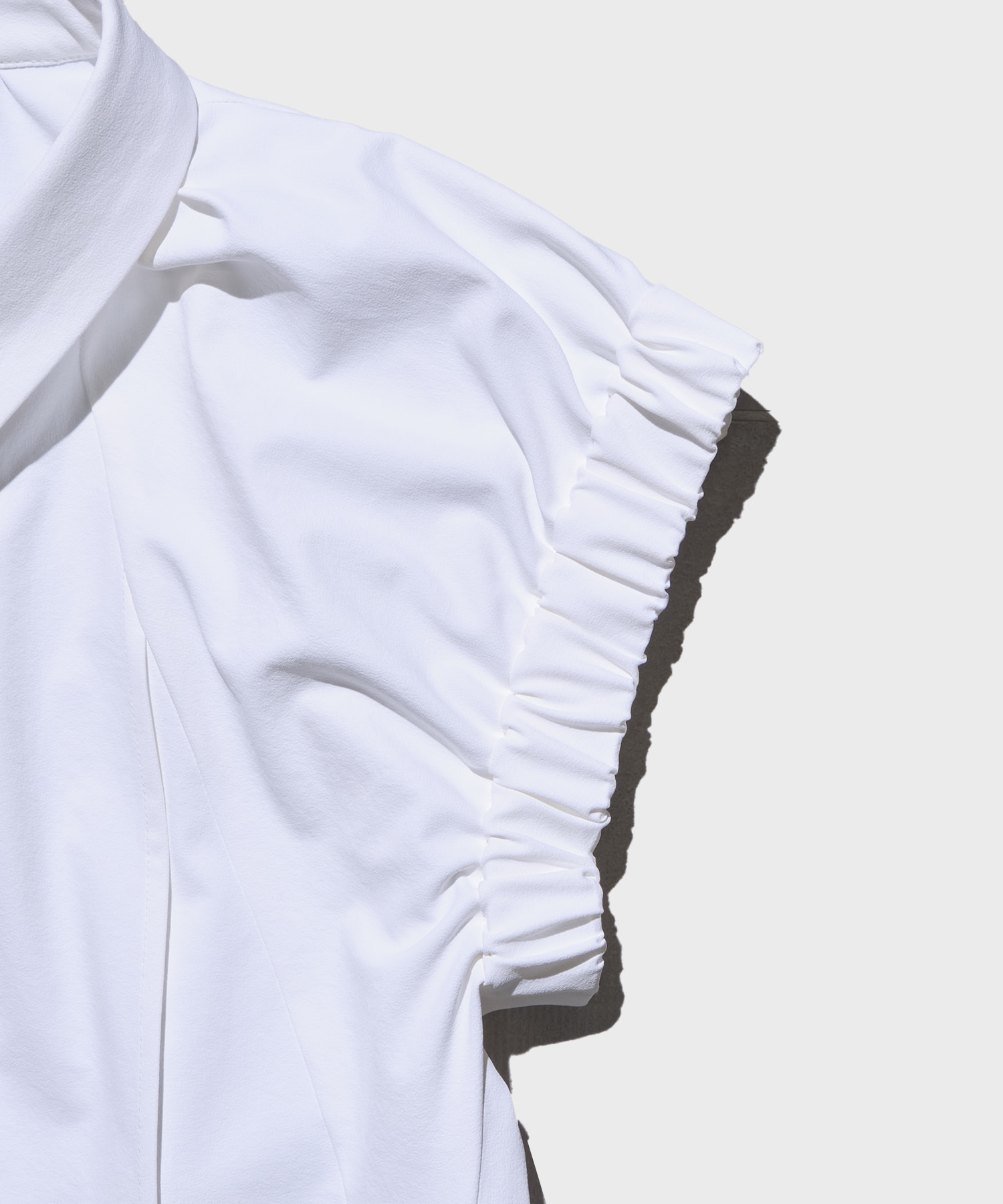 Volume Gather Nosleeve Shirt