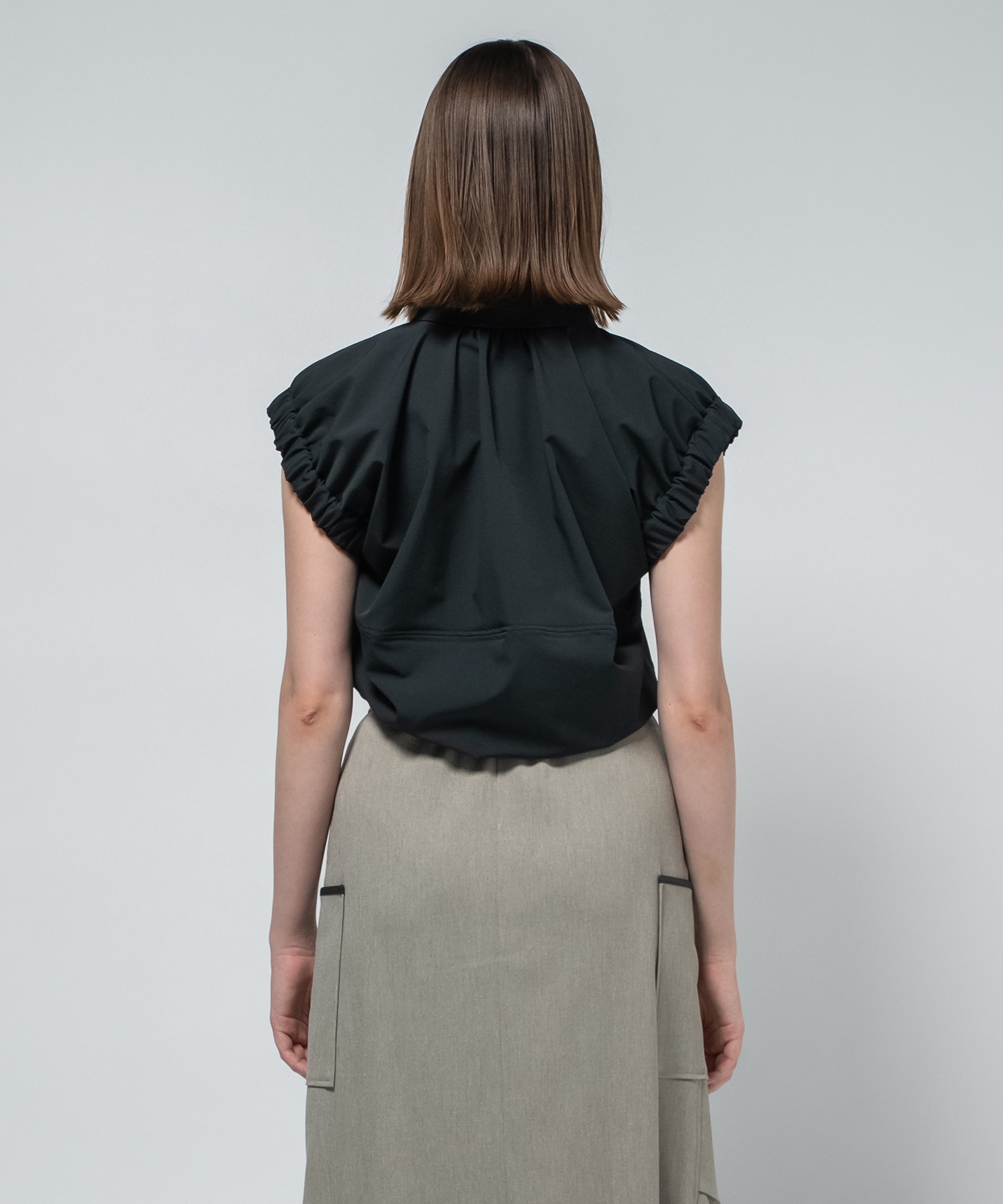 Volume Gather Nosleeve Shirt