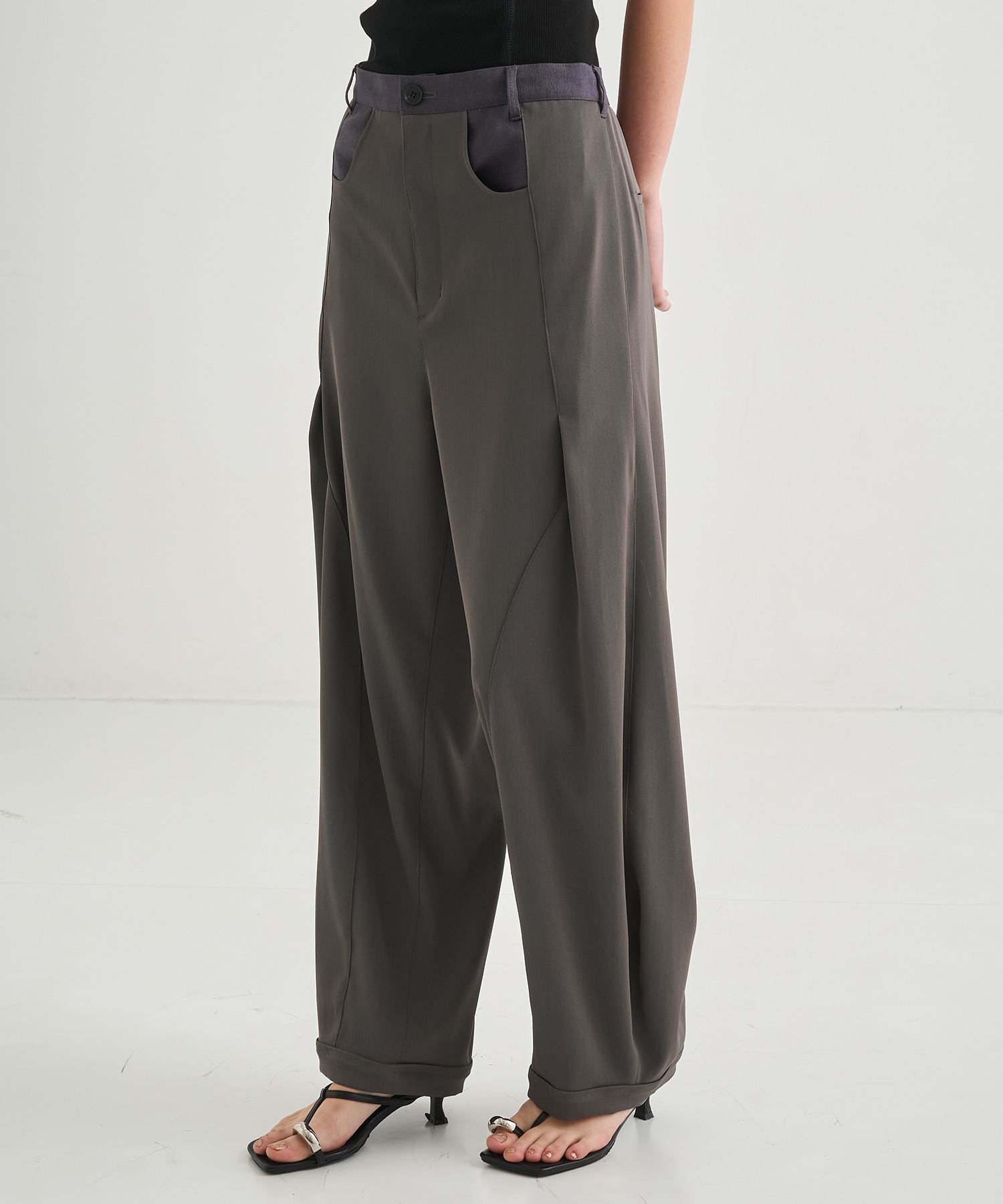 Twill Barrel Leg Pants
