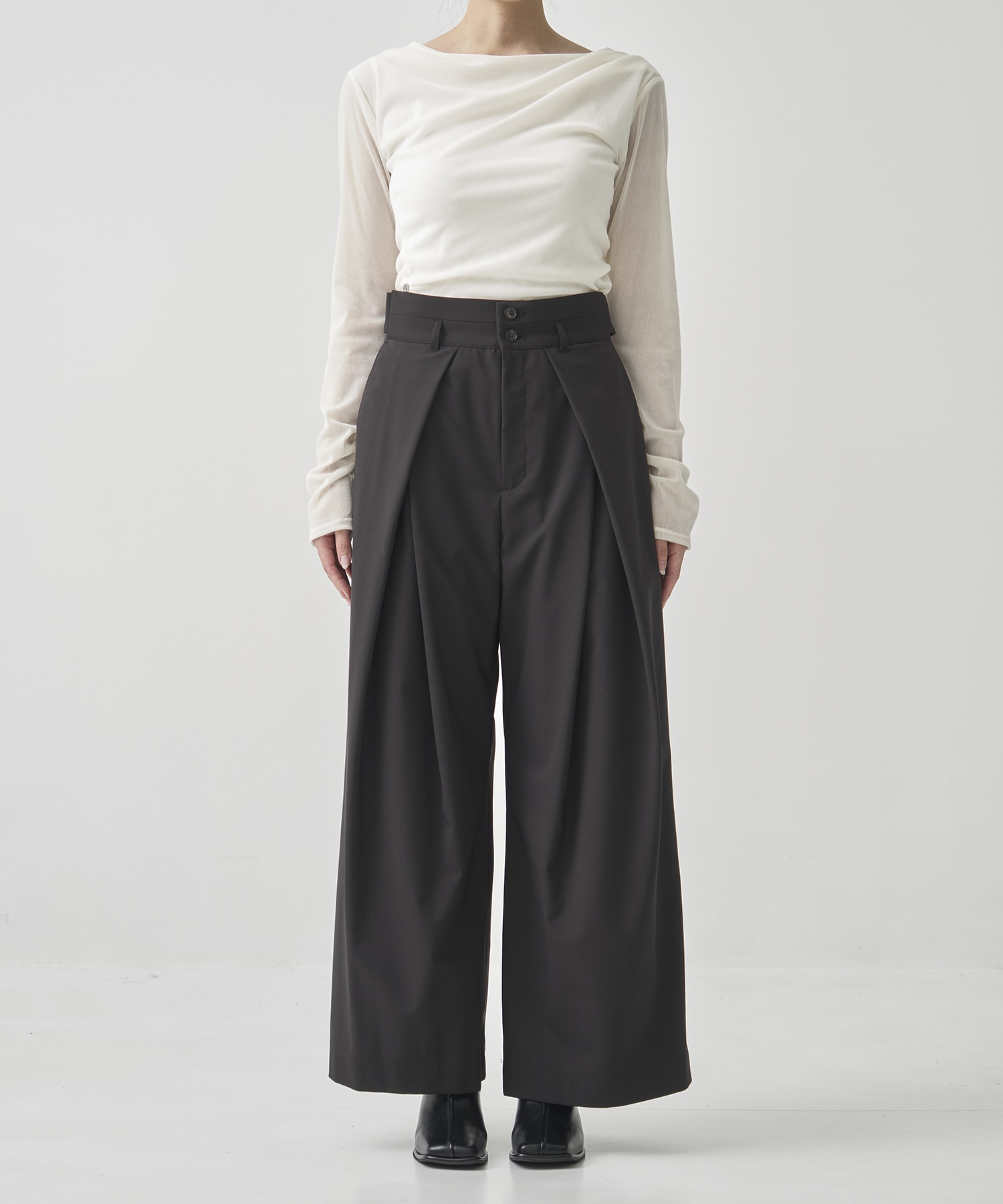 Wool Tuck Wide Pants