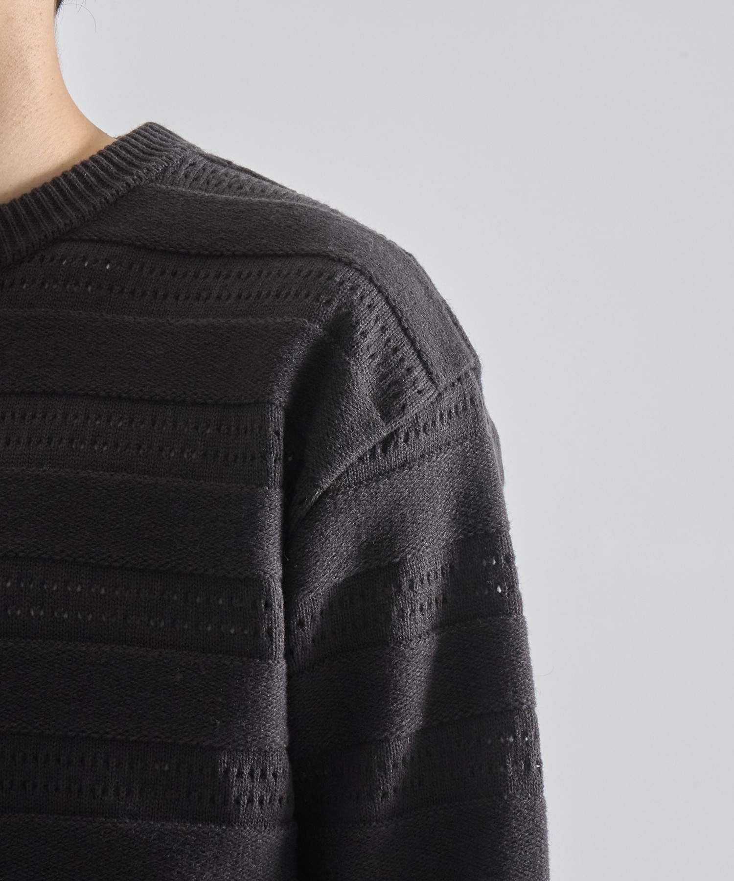 Embossed kint プルオーバー