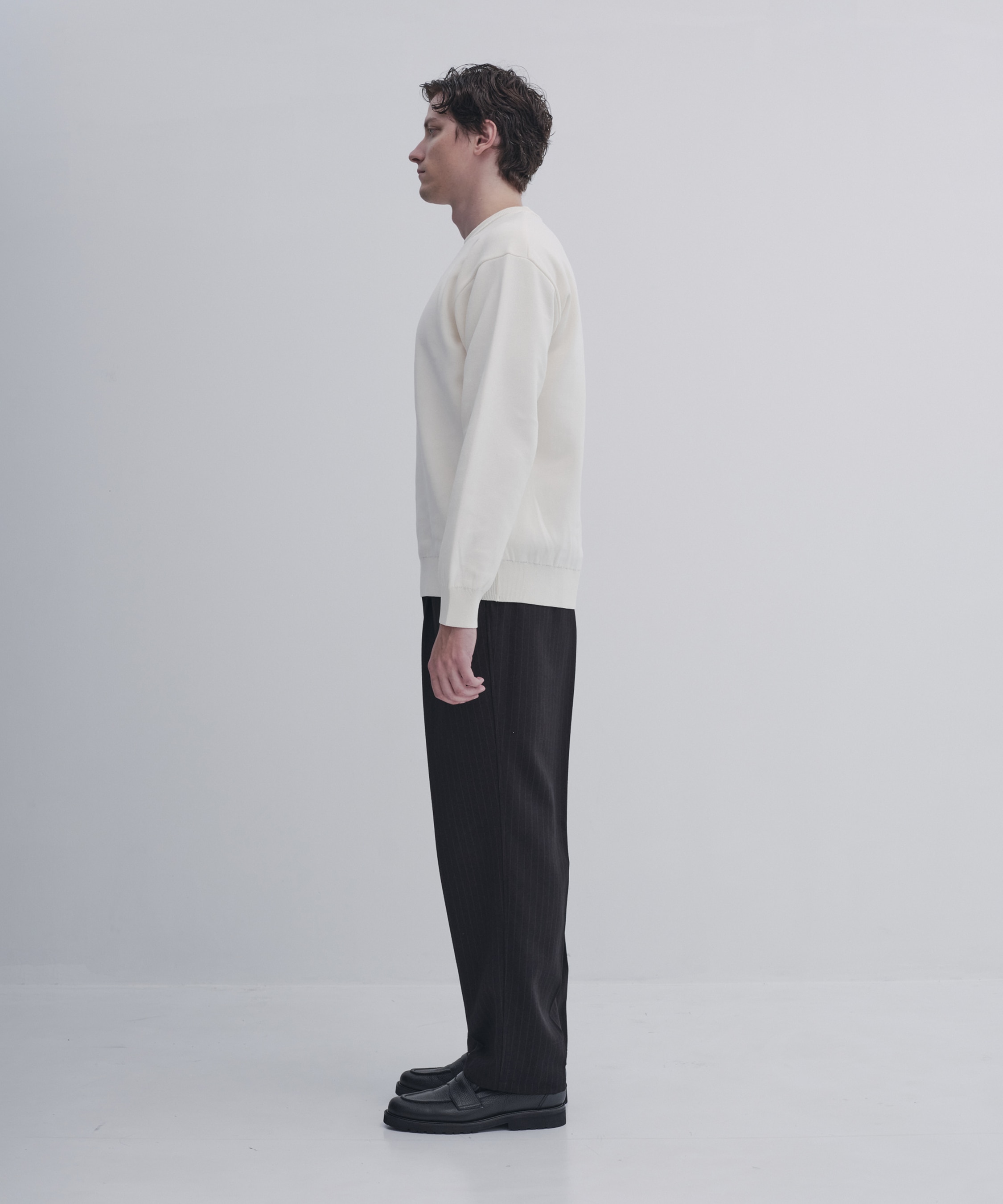 Warm-flex テーパードスラックス