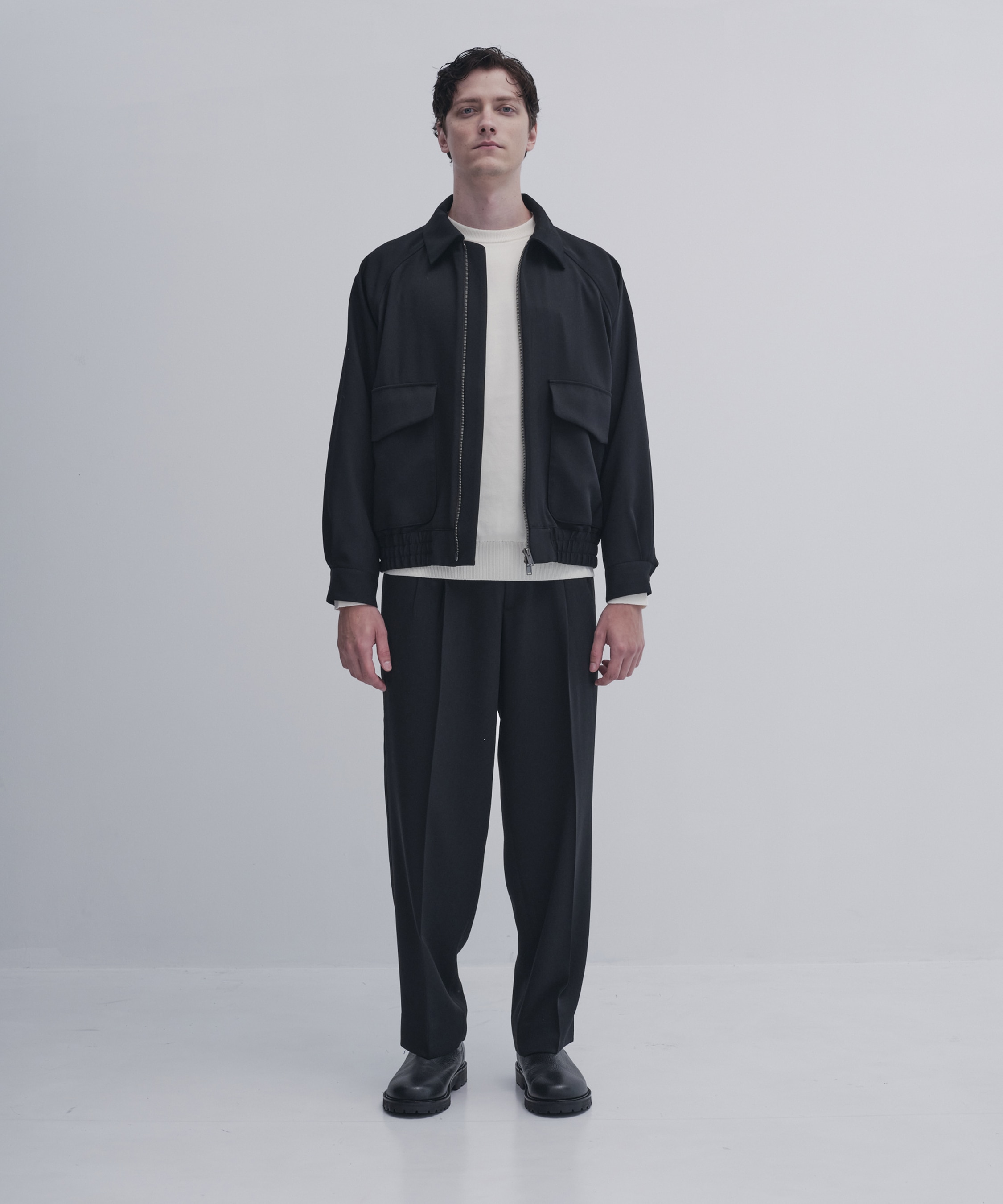 Super multi-flex ジップブルゾン