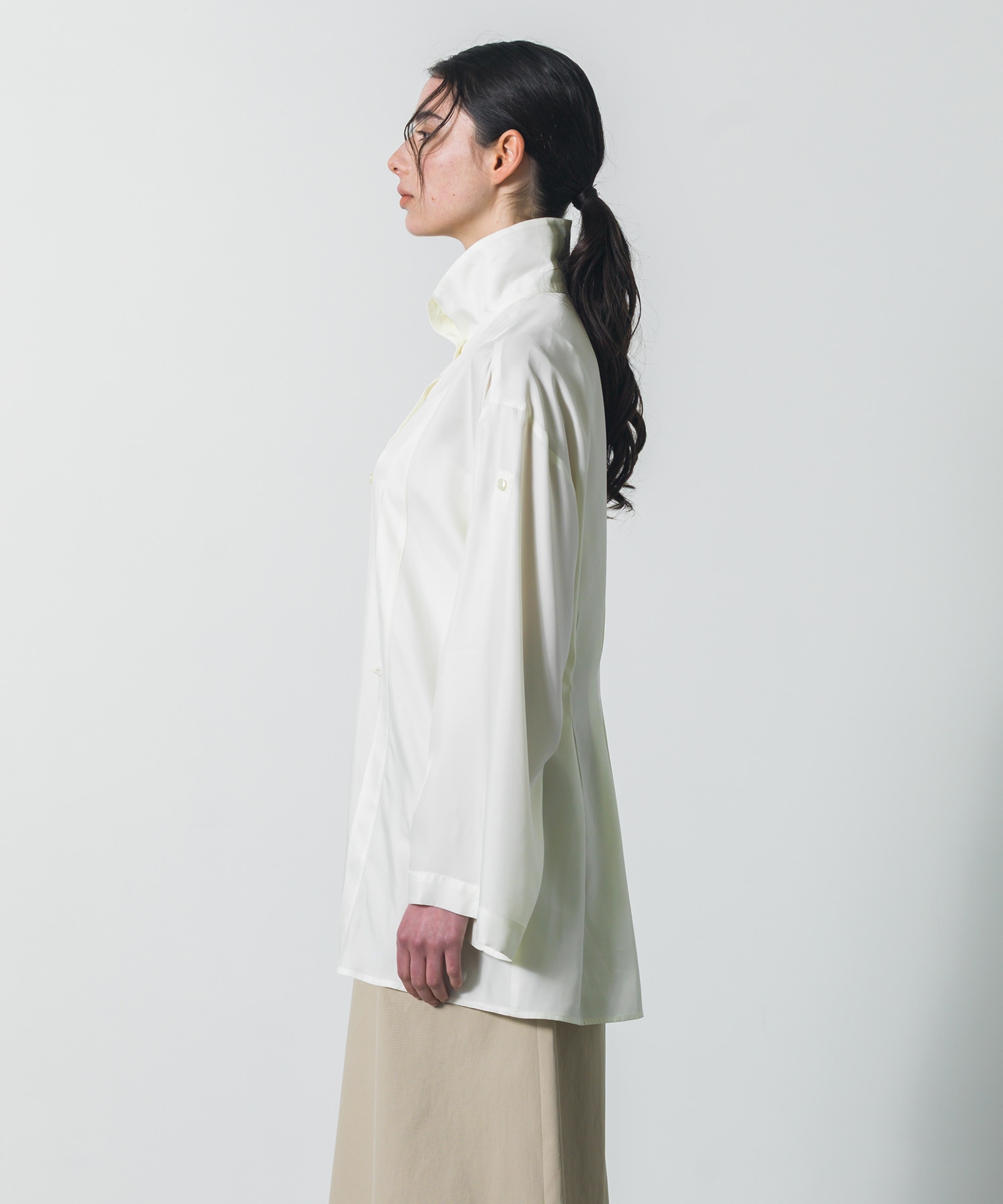 【再入荷】Back Tuck Arrangement Shirt