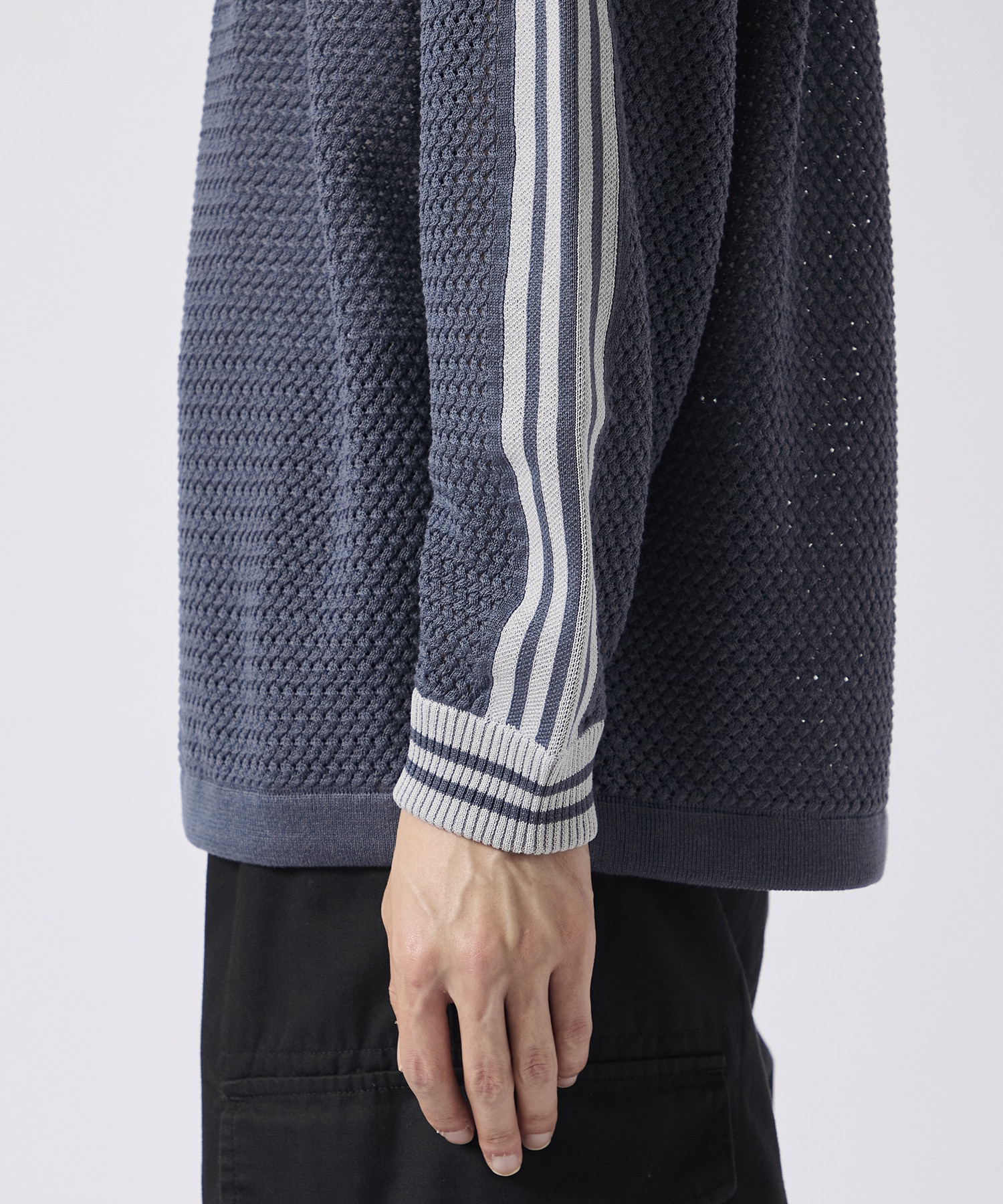 Mesh knit game shirt