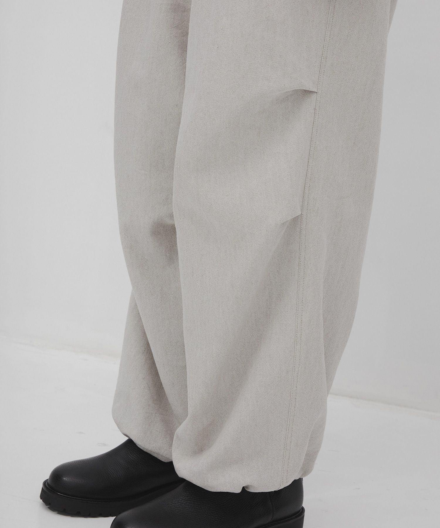 リネンキャンバス パラシュートパンツ