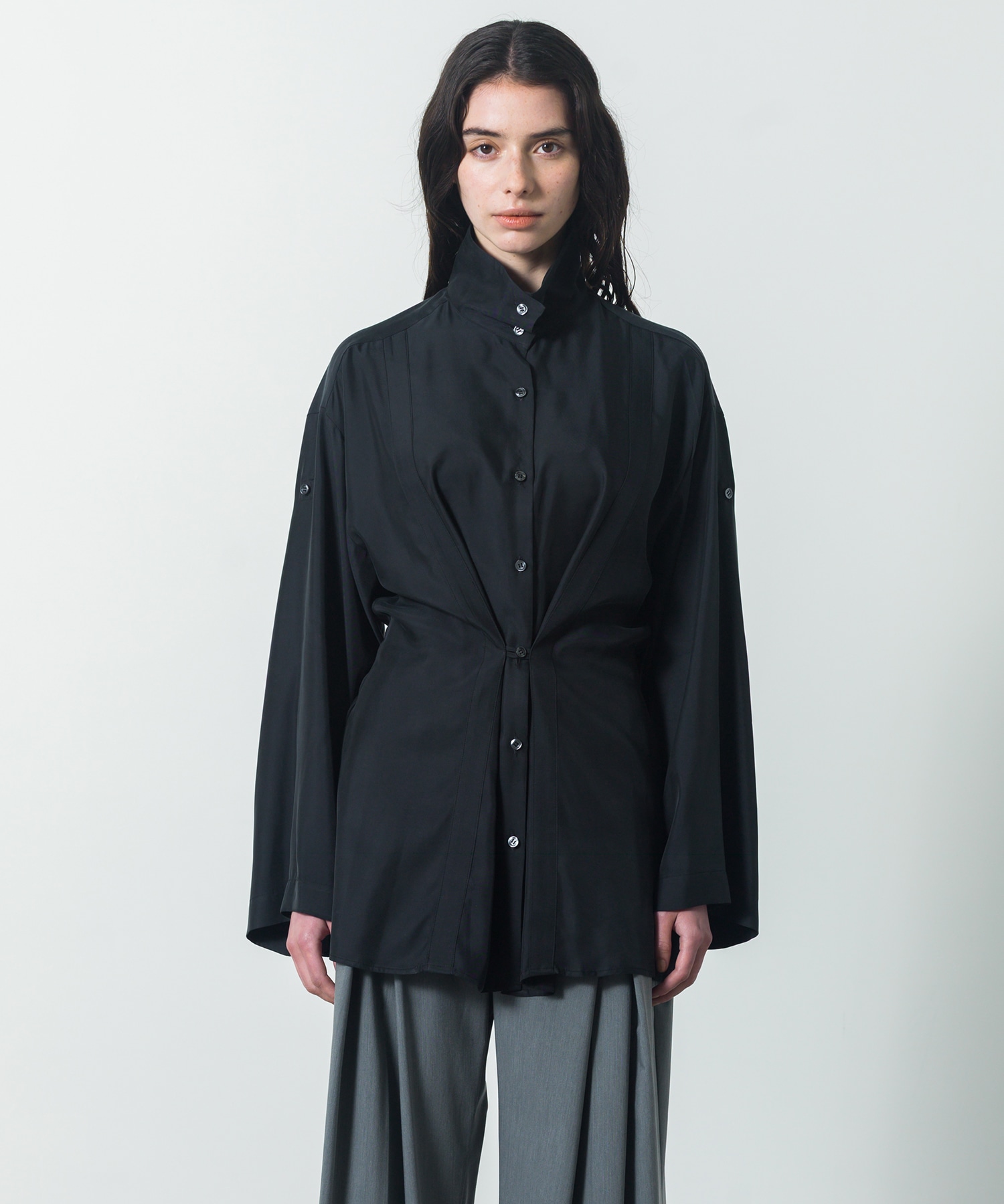 【再入荷】Back Tuck Arrangement Shirt
