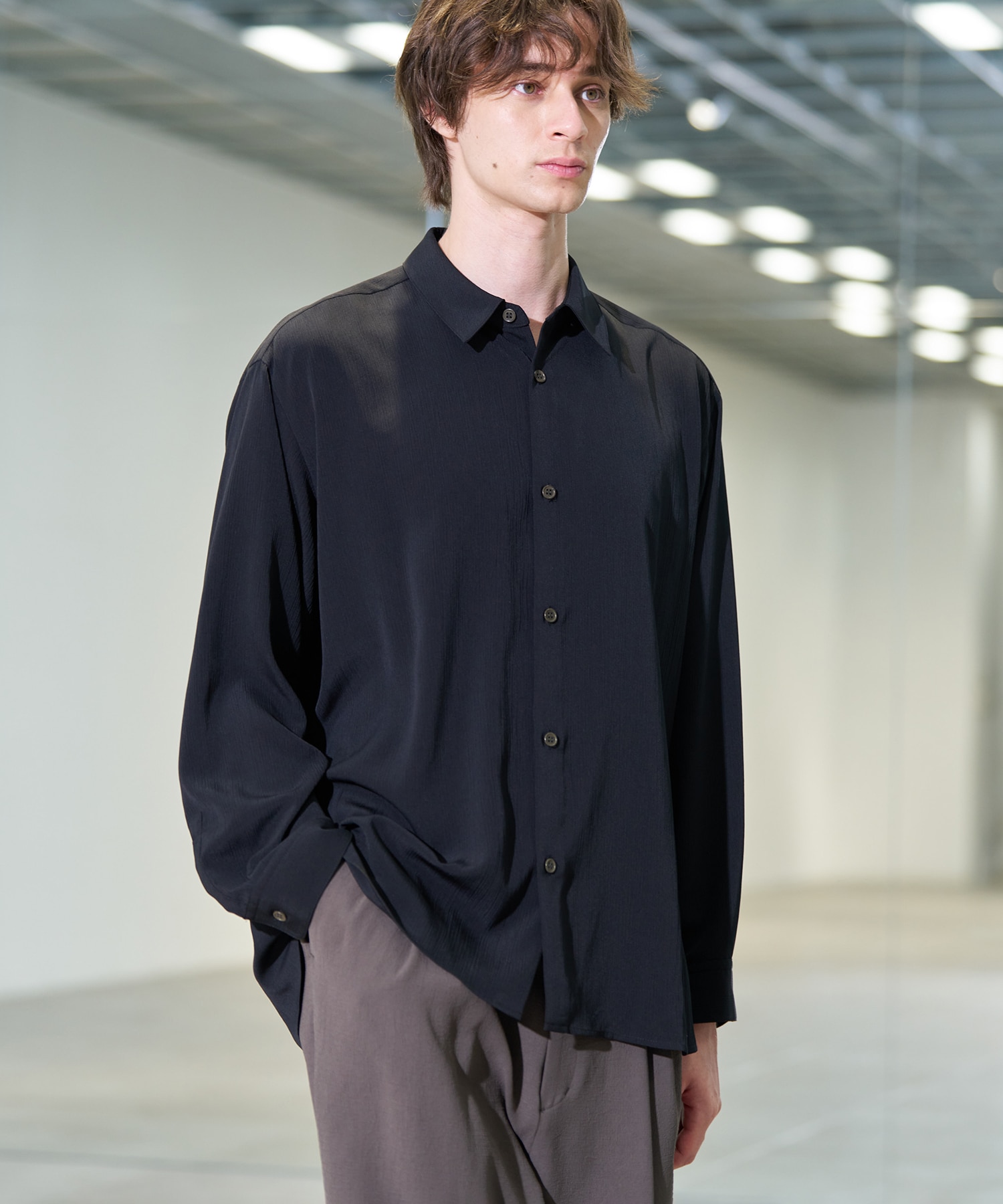 Air pleats リラックスシャツ