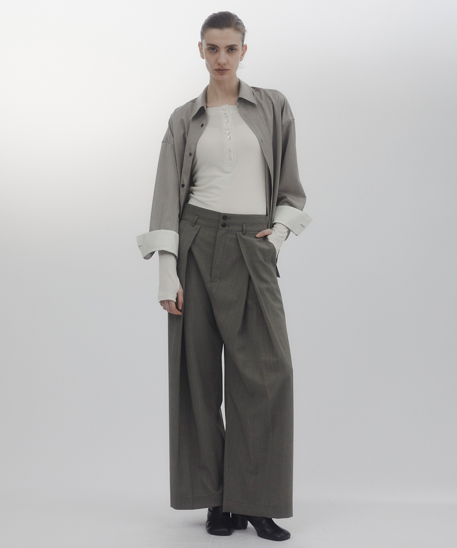Belt Arranged Tuck Wide Pants